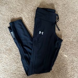 Under Armour compression leggings